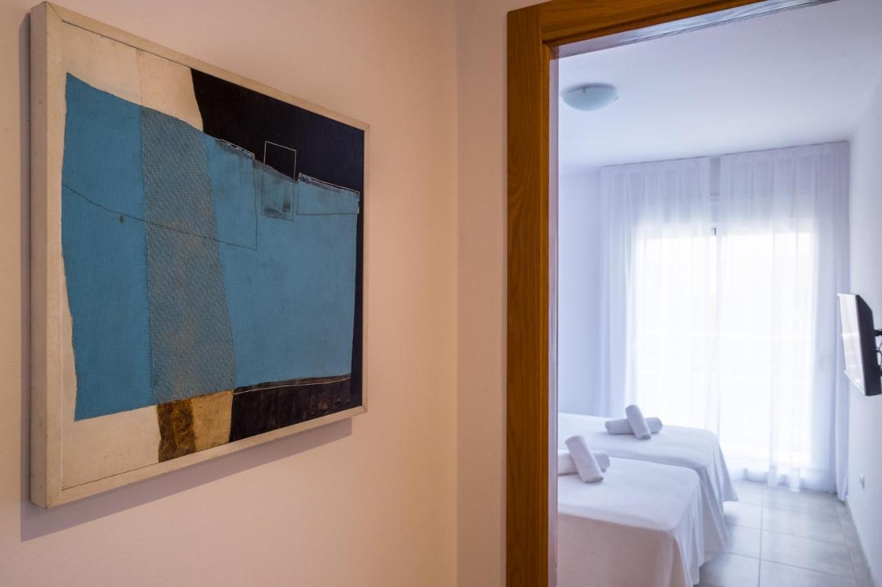 Sal Mar Suites サンタ・エウラリア・デス・リウ エクステリア 写真