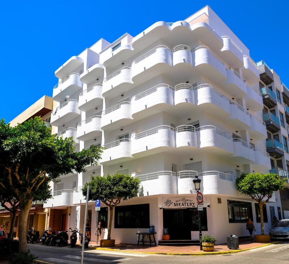 Sal Mar Suites サンタ・エウラリア・デス・リウ エクステリア 写真